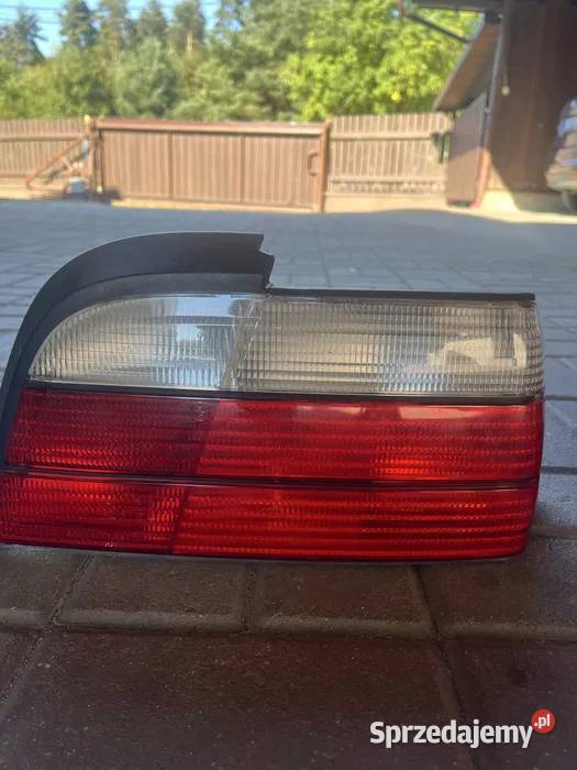 Lampy Tylne tył białe M PakietM3 BMW E36 Zagórze