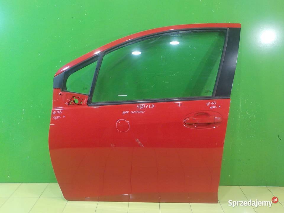 TOYOTA YARIS III 10 VVTI 11r HB 5D drzwi lewe Suków