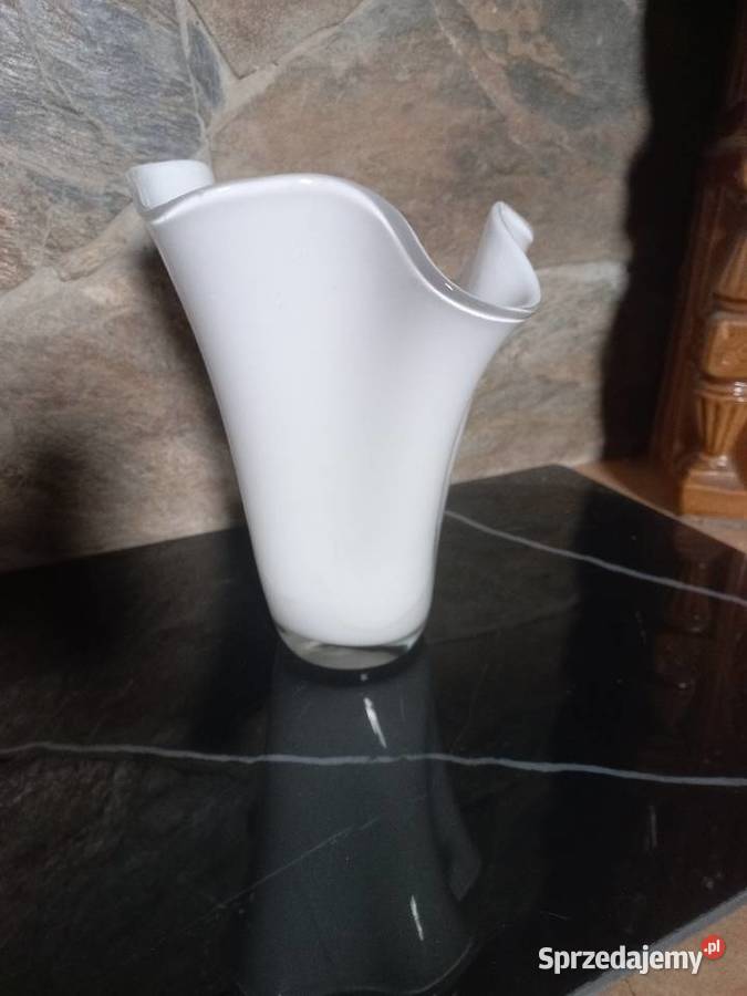 Wazon Chusta Krosno bialy kujawsko-pomorskie Toruń sprzedam