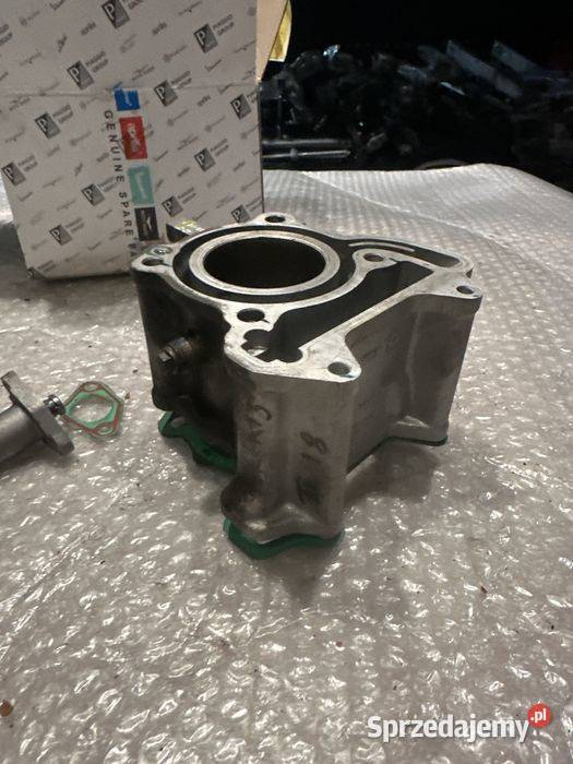 Piaggio Medley 125 Cylinder 1A004270 V478 Poznań sprzedam