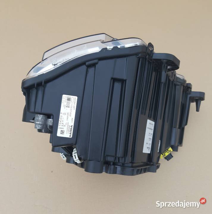 VOLVO FH5 REFLEKTOR LEWY FULL LED LAMPA LEWA Oświetlenie Trzciel