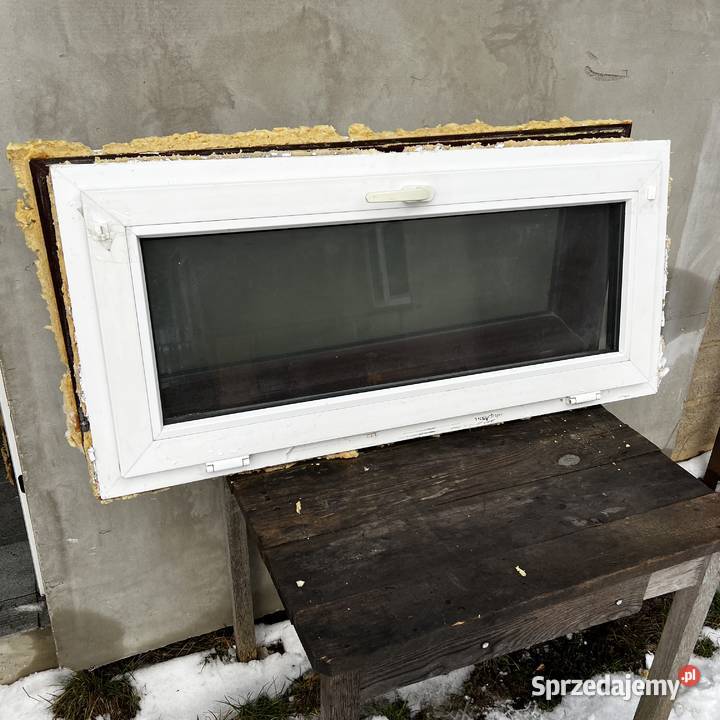 Okna PCV 117x54 uchylne mahoń sprzedam