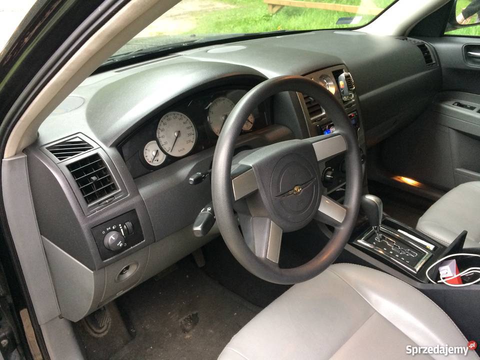 Chrysler 300C 35 uszkodzony bok wspomaganie kierownicy lubelskie Tomaszów Lubelski