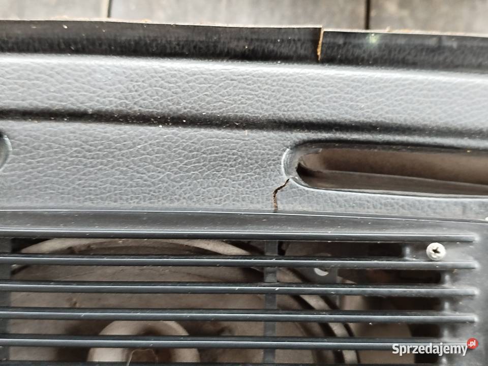 Mercedes W115 deska rozdzielcza kokpit konsola Konopiska