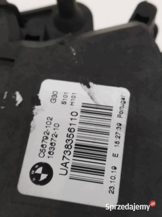 ZAMEK KLAPY BAGAŻNIKA C56792 Bmw Seria 5 VII Rok produkcji 2019