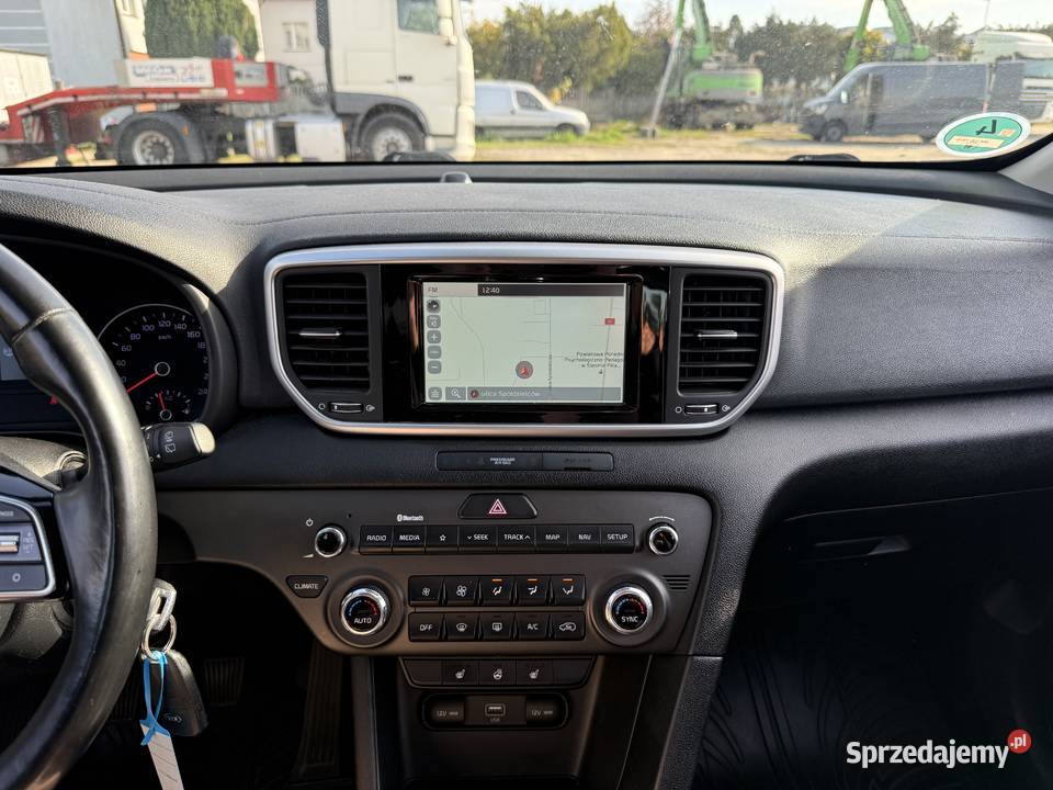 Kia Sportage 16 BENZYNA Klimatronik Nawigacja poduszka powietrzna Konin