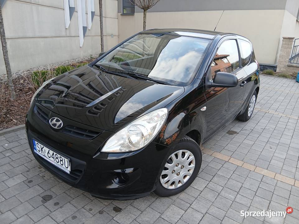HYUNDAI i20 12 2010r Polski Salon Przebieg 143 gniazdo AUX sprzedam