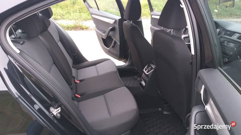 109 Skoda Octavia 12 benz 90 1415 ESP Olsztyn