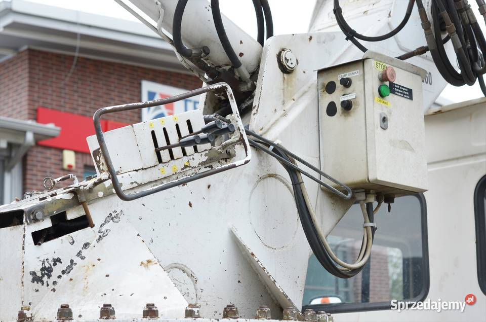 Podnośnik koszowy VOLVO FL614