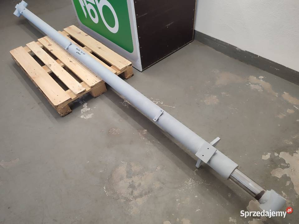 Siłownik wysuwu ramienia MANITOU MLT 835 Wilkowo