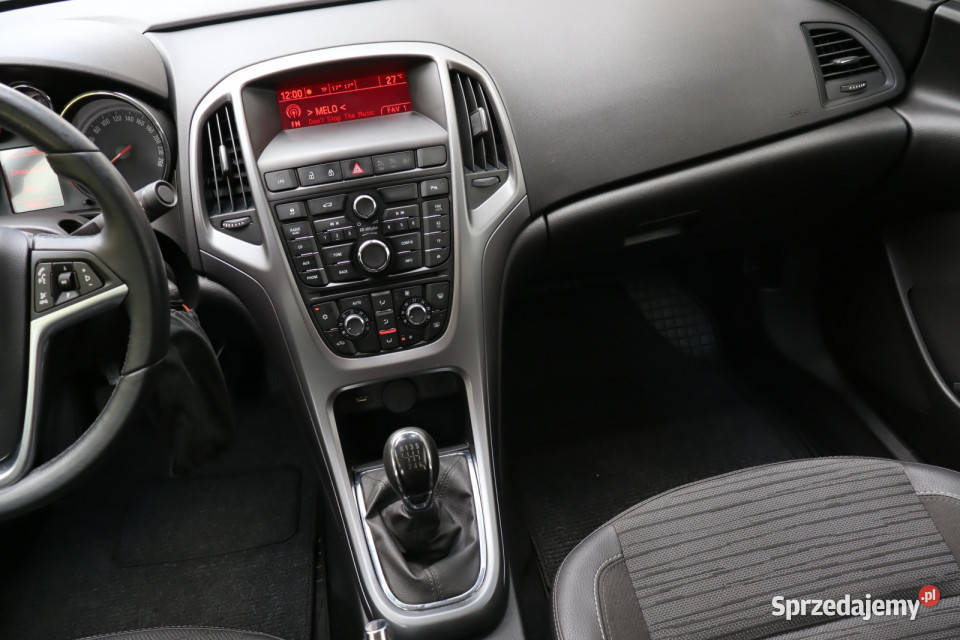 Opel Astra 14 T sprzedam
