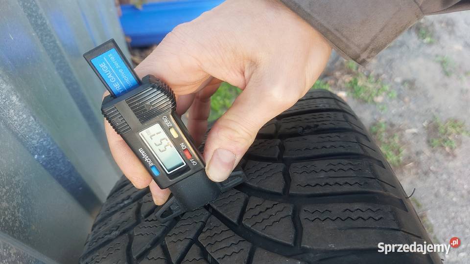 4x Bridgestone Blizzak LM005 22545R17 DOT4119 Samochodowe