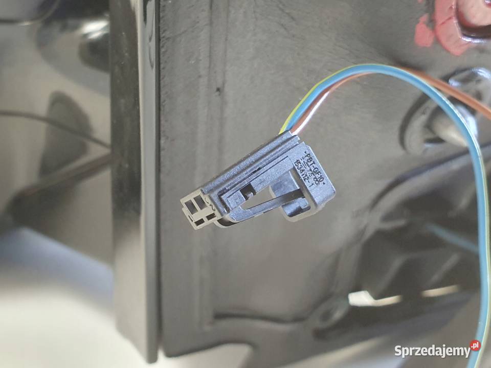 LUSTERKO Audi A8 D4 0917r LEWE KIEROWCY europa Chełm