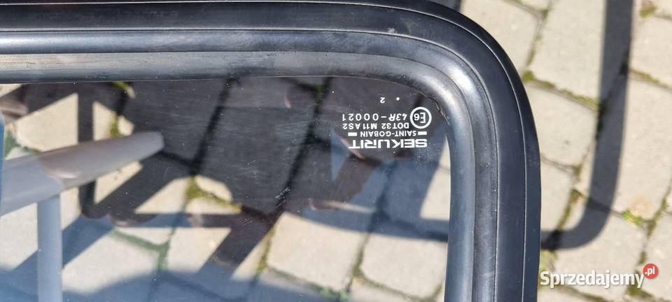 Szyby boczne tylne prawa lewa BMW E21 Okazja Tarnowskie Góry