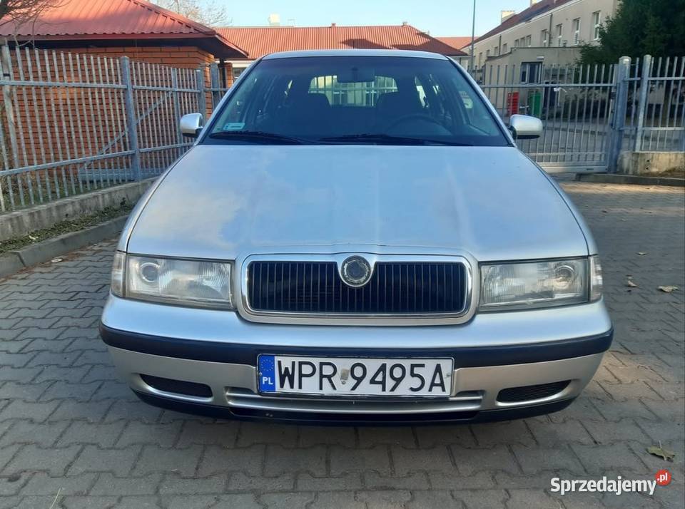 Szkoda octavia 1600cm3 sprzedam