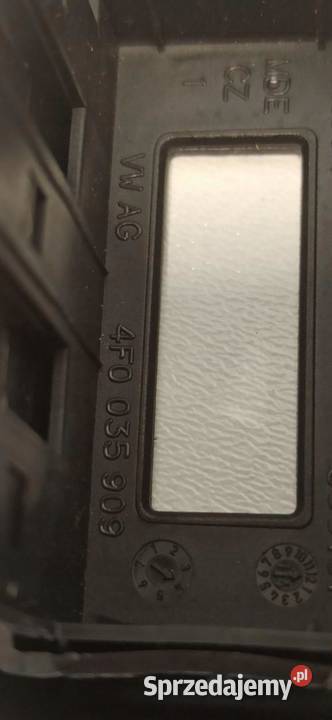 AUDI Q5 OSŁONA WTYCZKI KOMPUTERA 4F0035909 sprzedam