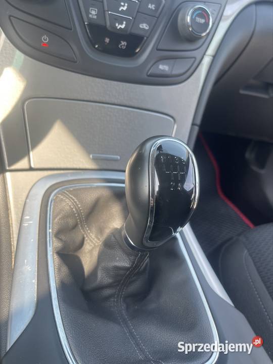 Opel Insignia 16 Turbo 170 147 Bogate wspomaganie kierownicy Insignia Rosochata