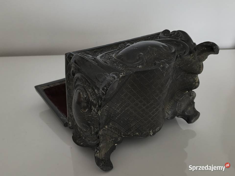 Szkatułka antyk sygnowana zachodniopomorskie