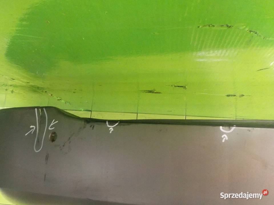 HYUNDAI i800 H1 II 11r zderzak tyl Suków