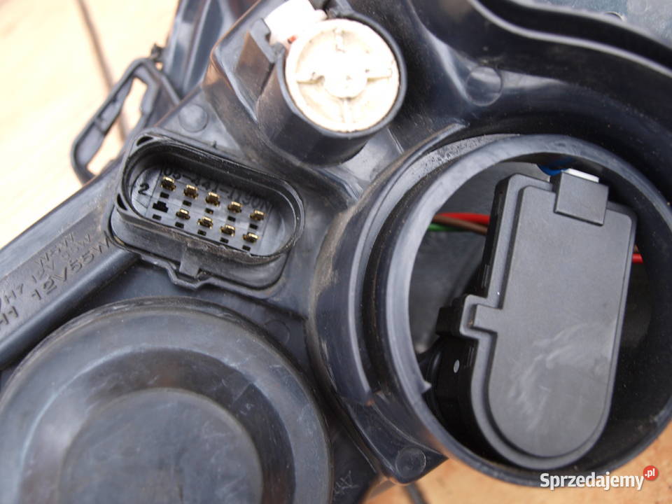 VW Polo 4 lampa prawa przód 2001 2005r europa Kalisz sprzedam