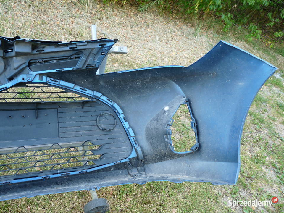 Toyota Yaris III Lift zderzak przedni Wiązowna