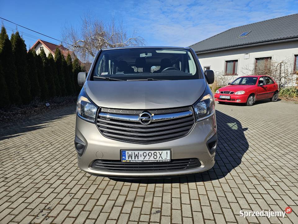 Opel Vivaro B 2016 9 osób Salon Polska Bielsk