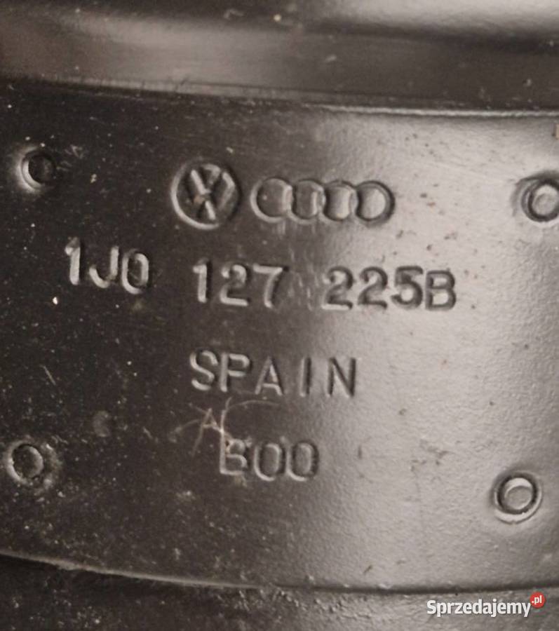 OBUDOWA FILTRA PALIWA MOCOWANIE VW GOLF IV 19 Pozostałe Działoszyce sprzedam