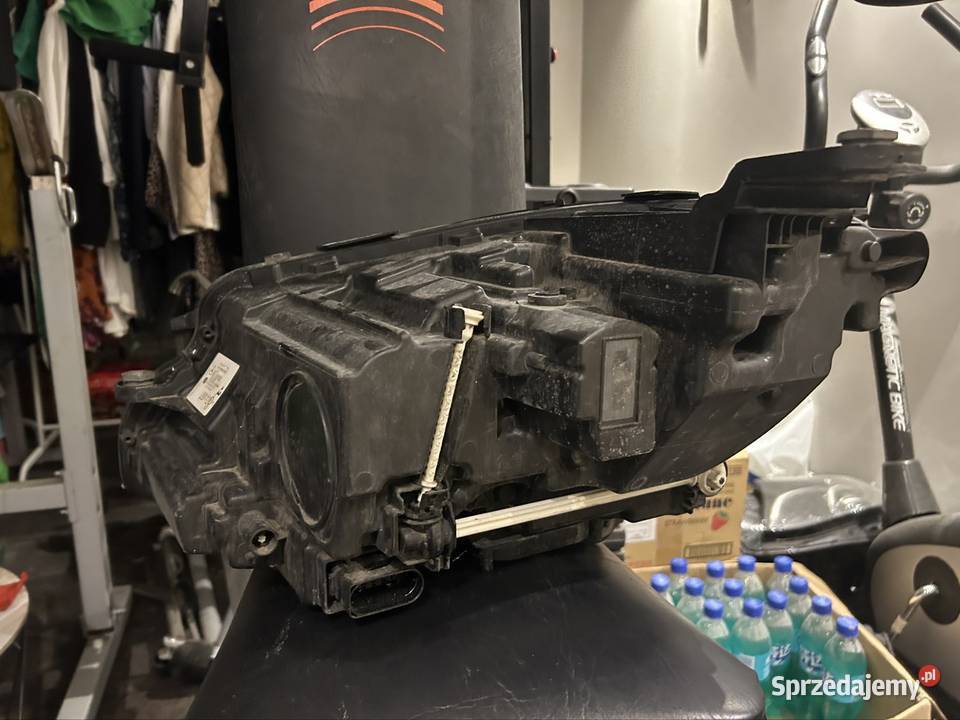 Mercedes w213 REFLEKTOR PRAWY MERCEDES EKLASA Rok produkcji 2018 Goleniów