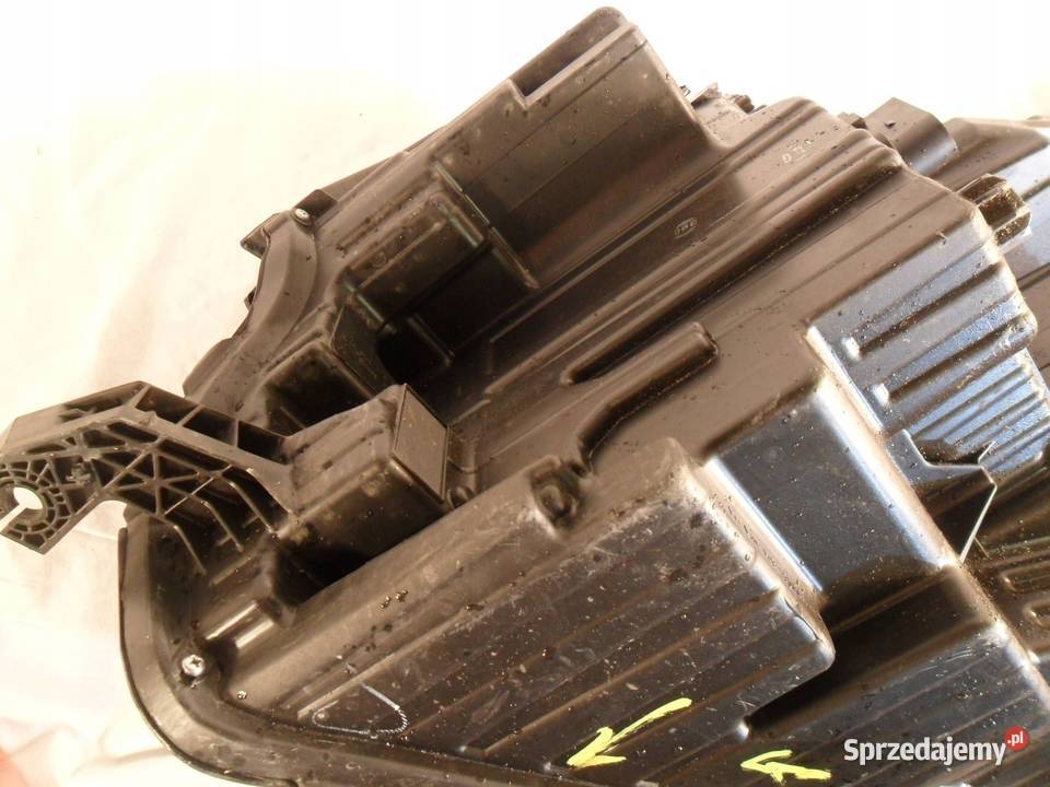 REFLEKTOR PRZÓD STRONA LEWA XPENG G9 osobowe wielkopolskie Nowy Tomyśl