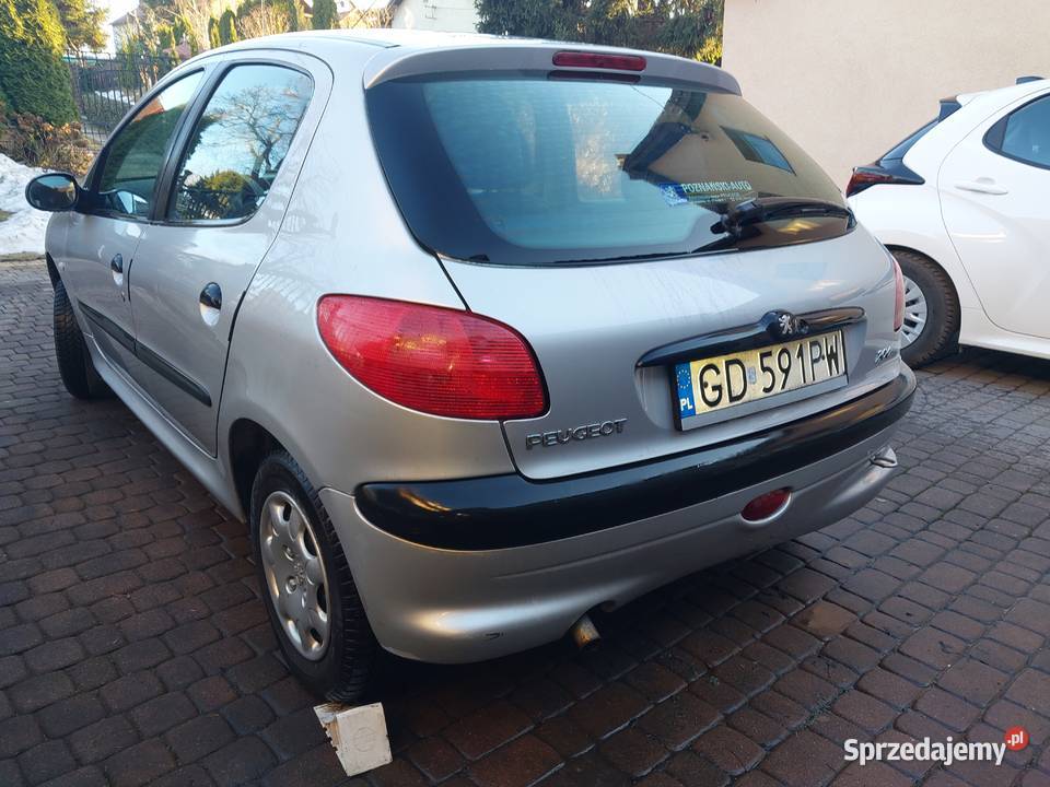 Peugeot 206 11 5 drzwi 1124cm3