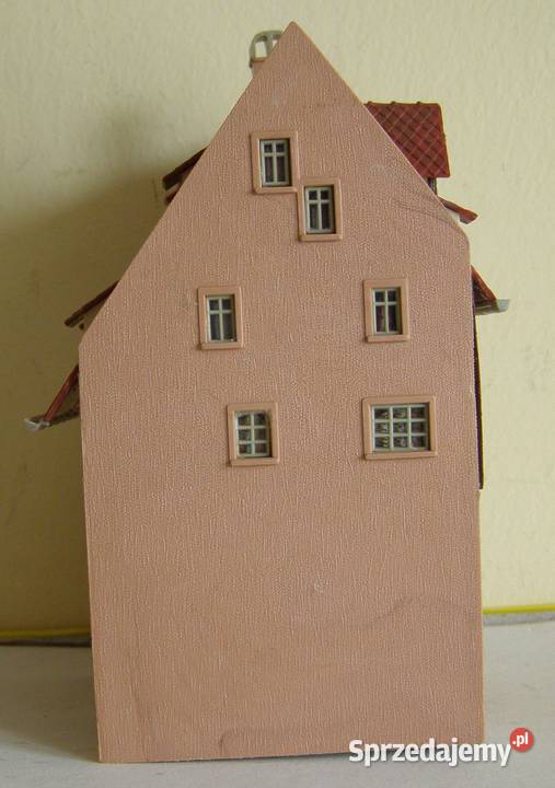 Domek na makietę 13 kolejka skala N Faller Łódź