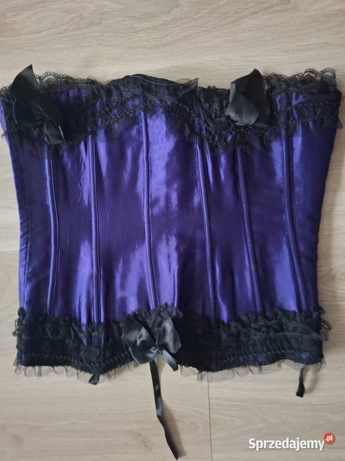 Komplet 7 gorsetów z koronką Kielce