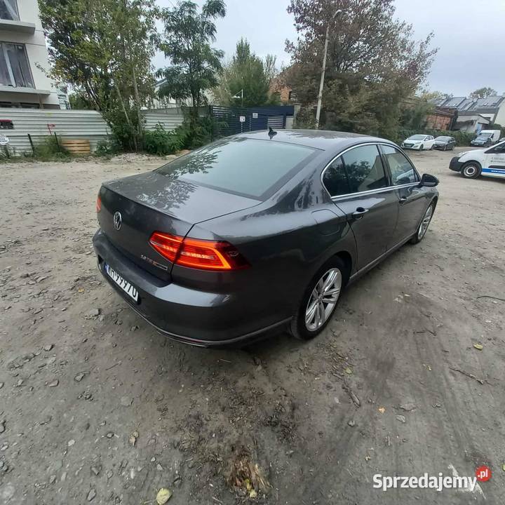 Passat B8 Highline 20 TSI 280 4Motion Warszawa