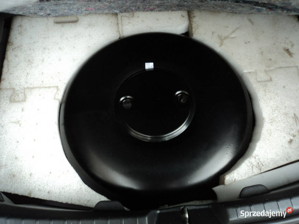 Toyota Yaris sprzedam ŁADNĄ toyote YARIS Z2015r Lublin