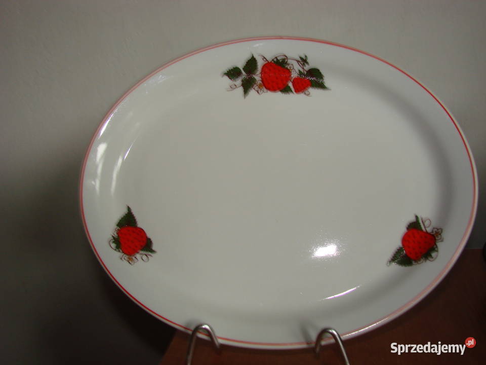 Truskawki porcelanowy półmisek Lubiana Pruszcz Gdański