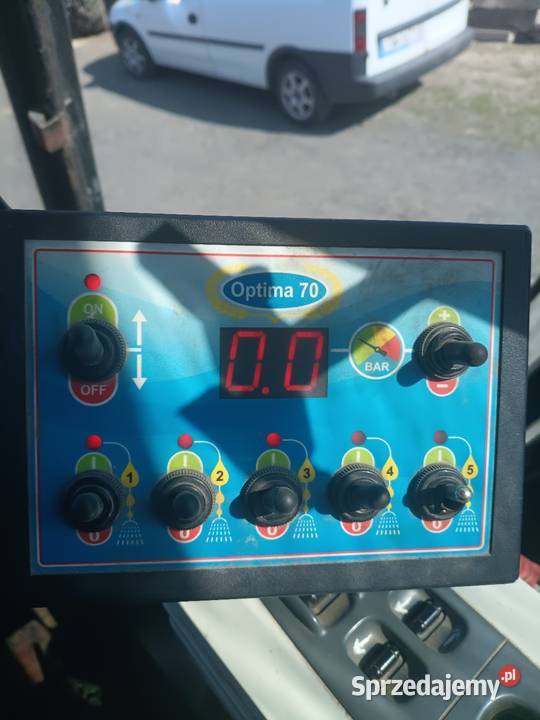 Opryskiwacz zawieszany 1200l 15m Biardzki Świdnik