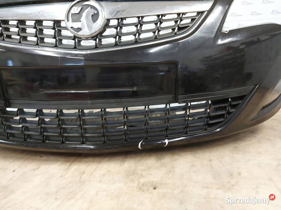 OPEL ASTRA J 10r zderzak przód sprzedam