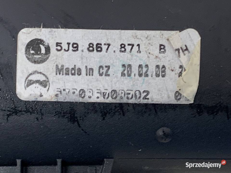 ROLETA BAGAŻNIKA SKODA FABIA II Hatchback 0614 Wyposażenie wnętrza sprzedam