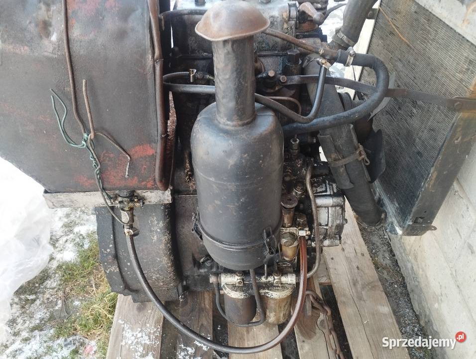 Silnik ursus c 328 śląskie Koniecpol sprzedam