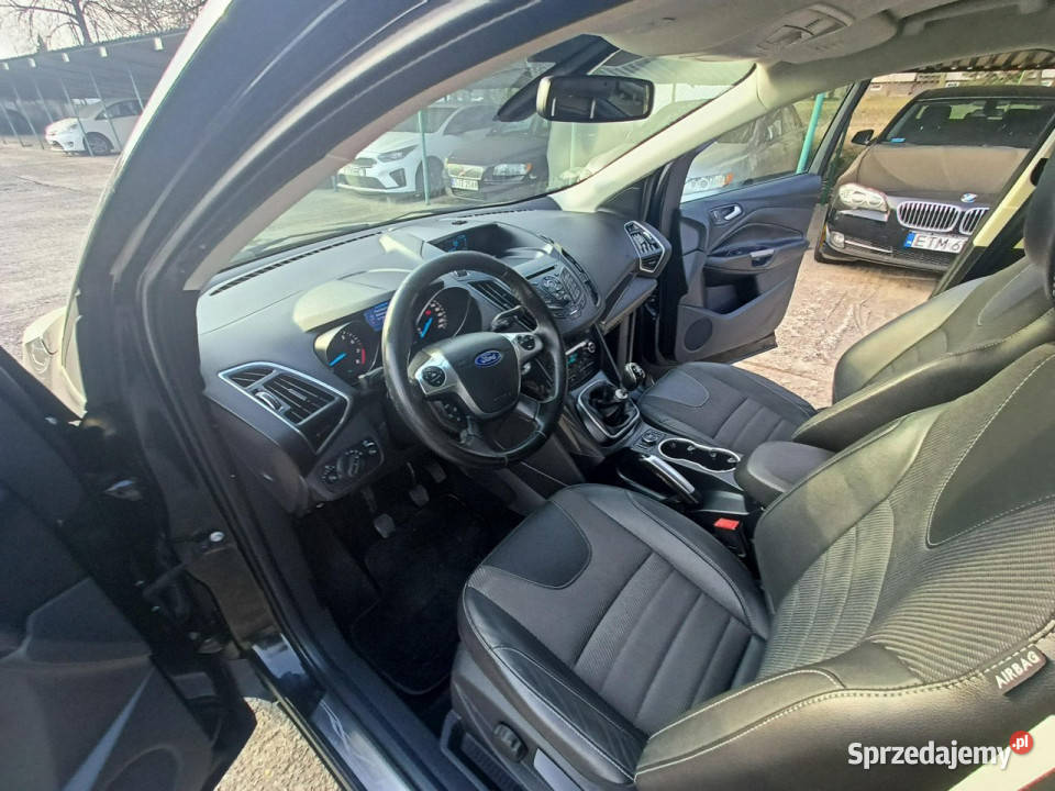 Ford Kuga model 2014 prywatnego właściciela stan lakier metallic