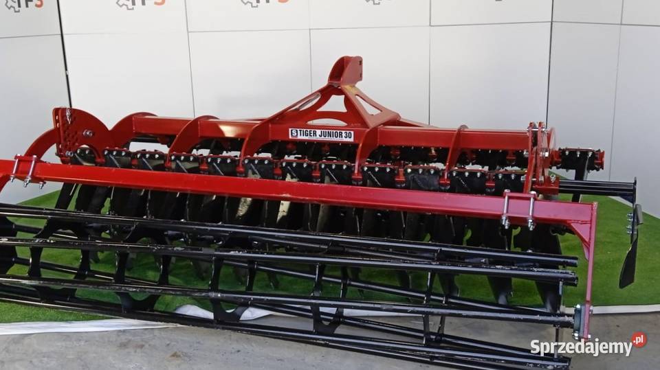 TalerzówkaBrona talerzowa 30m wał rura sprzedam