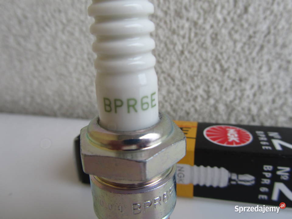 Świeca elektryczna NGK No2 BPR6E BPR 6 ES Olecko sprzedam