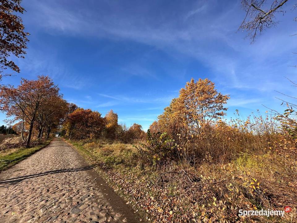 Działka budowlana kolorowe jeziorka
