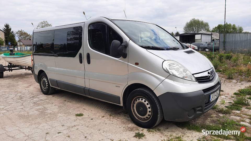 Opel Vivaro 20 CDTI 114 2009 r 9 osób Super stan wielofunkcyjna kierownica Vivaro lubelskie