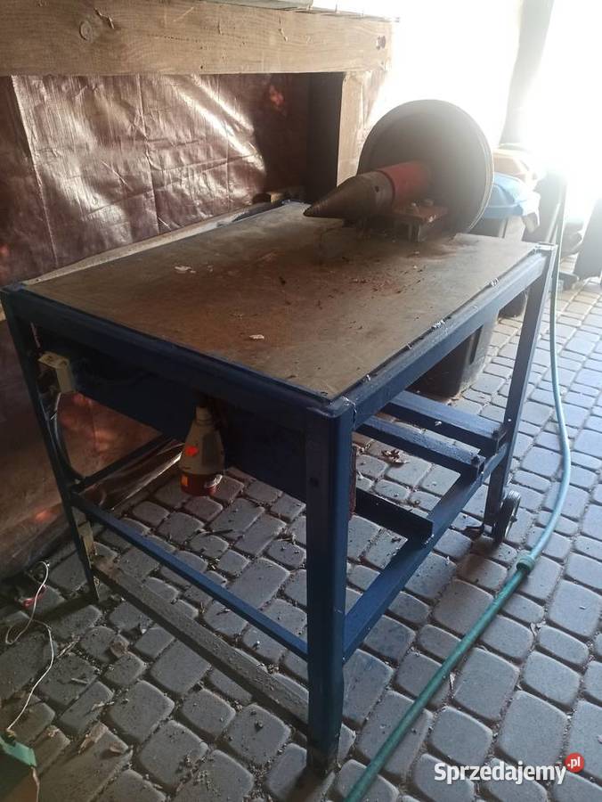 Łuparka do drewna elektryczna ze świdrem Lesko