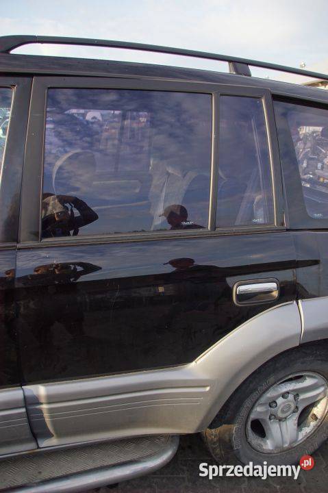 TOYOTA LAND CRUISER J90 90 DRZWI LEWE TYŁ 2001 Lipno