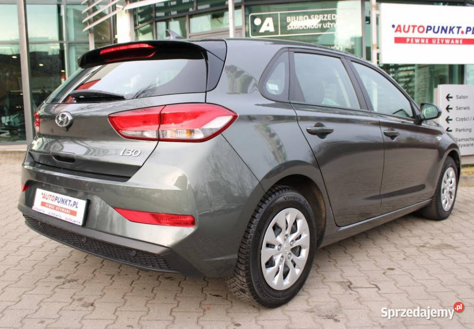 HYUNDAI i30 2022r Gwarancja FV 23 I WŁ Salon Rok produkcji 2022 i30 śląskie Chorzów