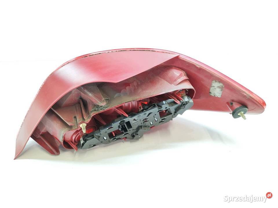 LAMPA TYŁ LEWA 5D HB Peugeot 307