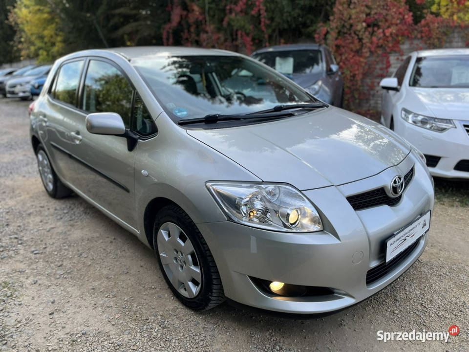 Toyota Auris 14 Klima Webasto El szyby Lusterka serwisowany w ASO Częstochowa