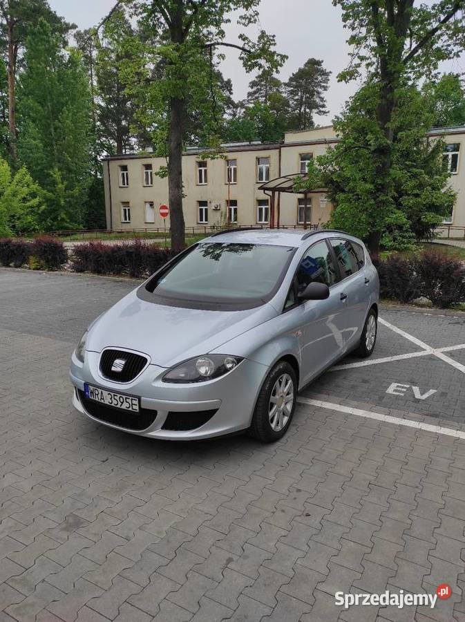 Seat Altea XL 19 TDI 105 2009r srebrny Samochody osobowe Pionki sprzedam